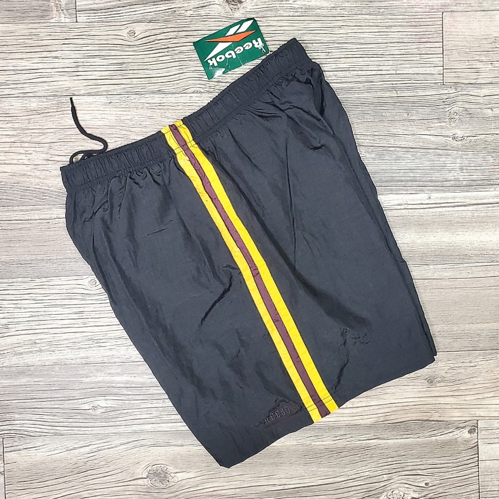 Vintage 90s Reebok Mens XL Spell Out Above Knee Water Shorts / Board Shorts NWT